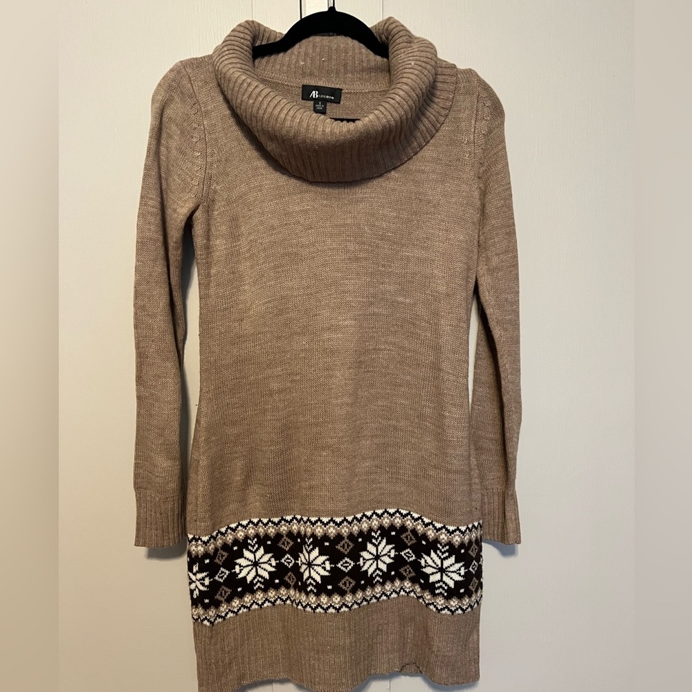 AB Studio Tan Cowl Neck Sweater with Snowflake Design